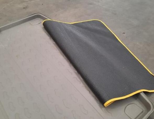 Trunk Floor Mat Carpet PORSCHE MACAN (95B)