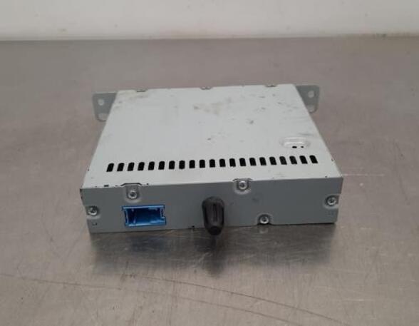 CD-changer PEUGEOT 308 II (LB_, LP_, LW_, LH_, L3_)