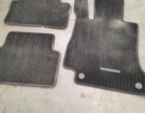 Floor mat (Carpet Mat) MERCEDES-BENZ E-CLASS T-Model (S213), MERCEDES-BENZ E-CLASS All-Terrain (S213)