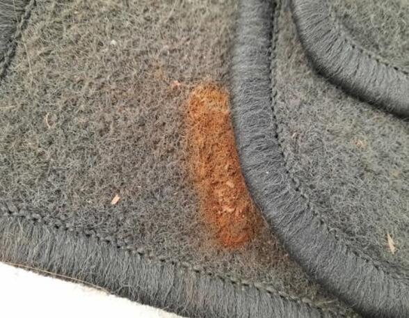 Floor mat (Carpet Mat) SUZUKI JIMNY Closed Off-Road Vehicle (SN)