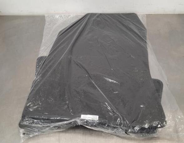 Floor mat (Carpet Mat) PEUGEOT 308 III (FB_, FH_, FP_, F3_, FM_)