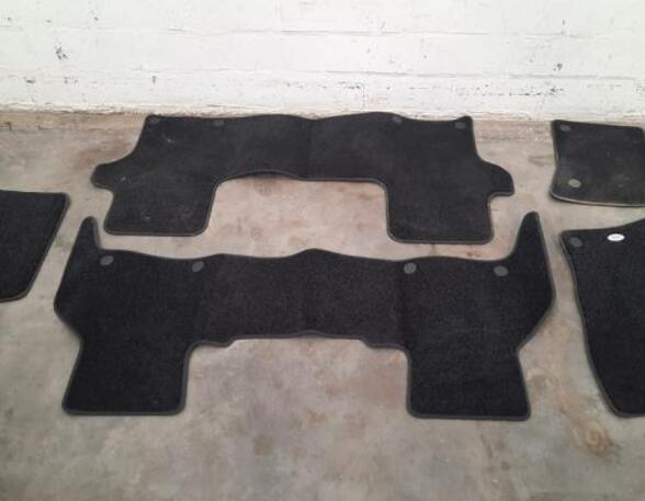 Floor mat (Carpet Mat) LAND ROVER DEFENDER Station Wagon (L663), LAND ROVER DEFENDER Van (L663)