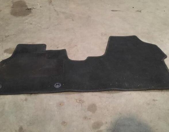 Floor mat (Carpet Mat) PEUGEOT EXPERT Van (V_), OPEL VIVARO C Van (K0)