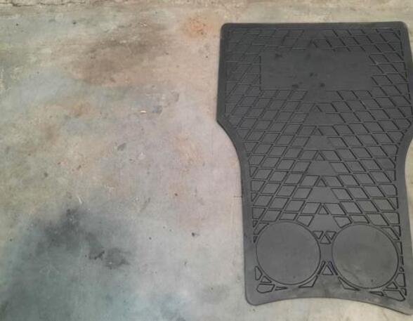 Floor mat (Carpet Mat) MERCEDES-BENZ VITO Mixto (Double Cabin) (W447)