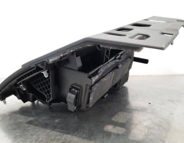 Glove Compartment (Glovebox) AUDI A3 Sportback (8YA)