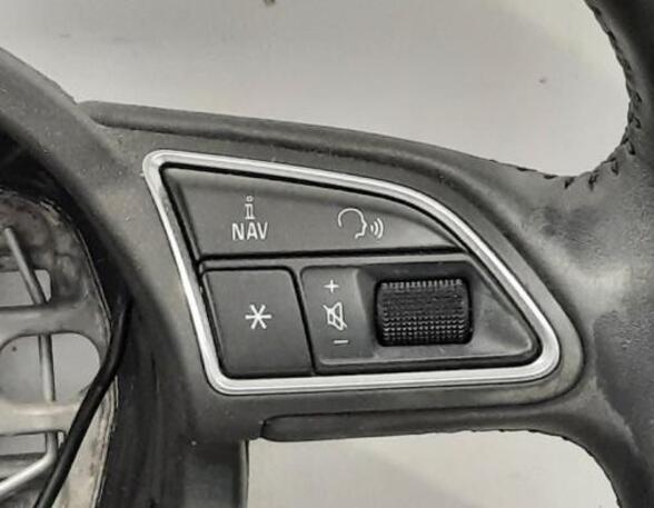 Steering Wheel AUDI A1 Sportback (8XA, 8XF)