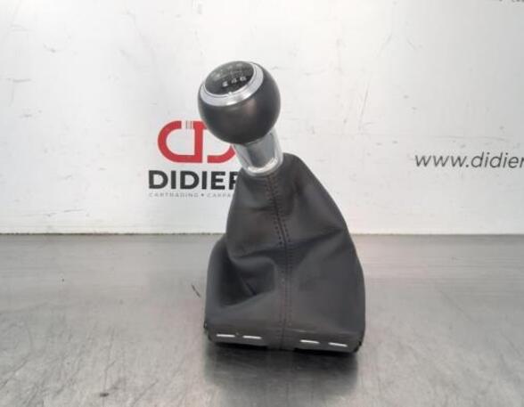 Gear Lever Gaiter AUDI Q2 (GAB, GAG)