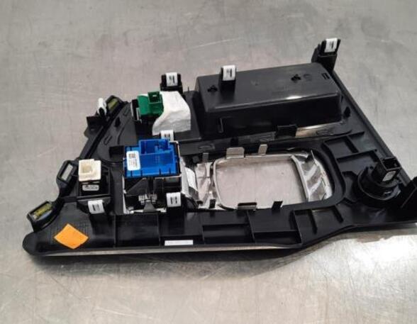 Center Console PEUGEOT 3008 SUV (MC_, MR_, MJ_, M4_)