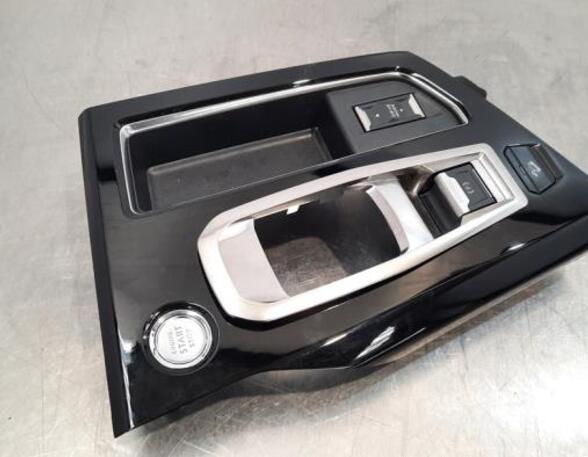 Center Console PEUGEOT 3008 SUV (MC_, MR_, MJ_, M4_)