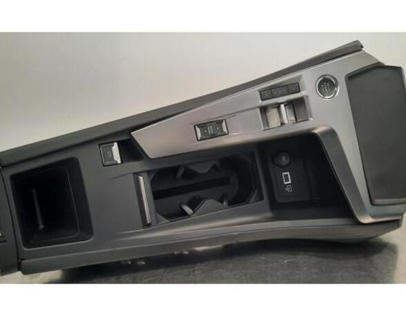 Middenconsole PEUGEOT 308 SW III (FC_, FJ_, FR_, F4_, FN_)