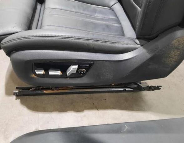 Seats Set BMW 6 Gran Turismo (G32)