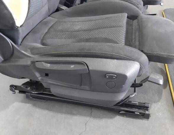 Seats Set BMW X2 (F39)