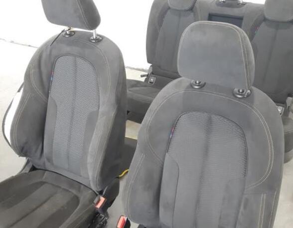 Seats Set BMW X2 (F39)