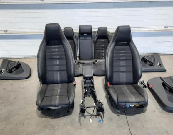 Seats Set MERCEDES-BENZ GLA-CLASS (X156)