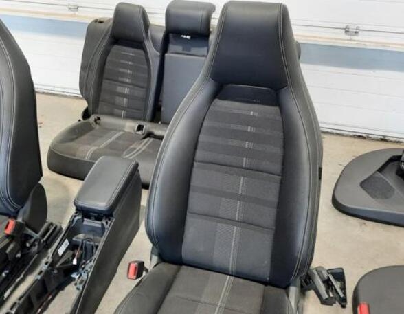 Seats Set MERCEDES-BENZ GLA-CLASS (X156)