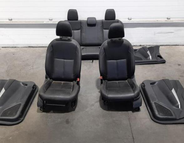 Seats Set NISSAN NP300 NAVARA Pickup (D23)