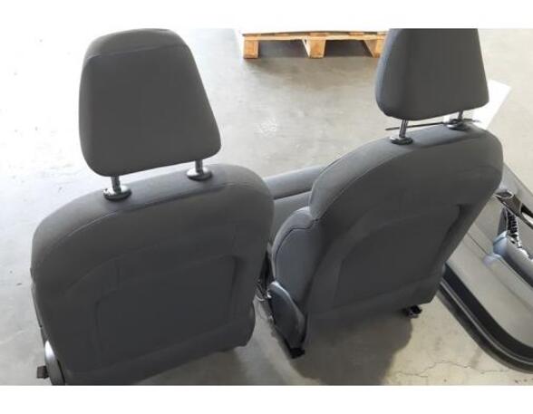 Seats Set MG MG 4