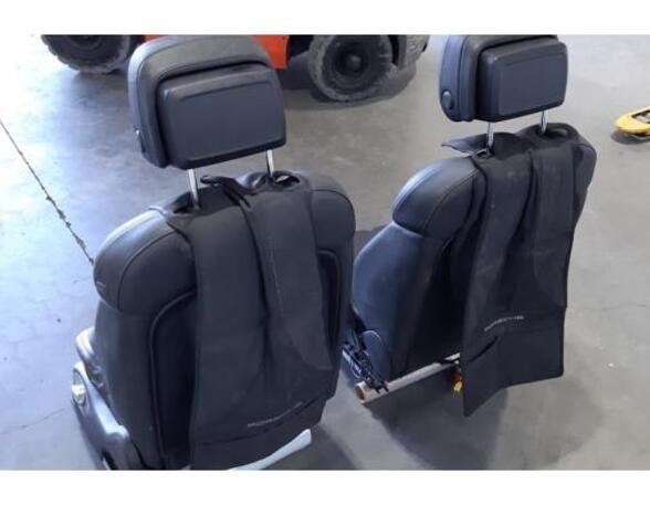 Seats Set PORSCHE MACAN (95B)