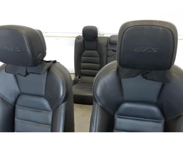 Seats Set PORSCHE MACAN (95B)