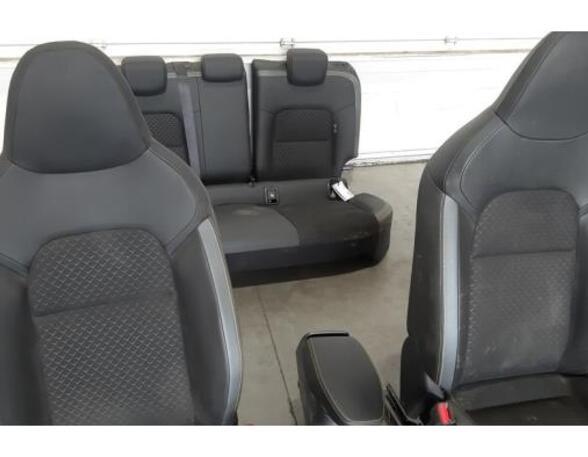 Seats Set NISSAN JUKE (F16_)