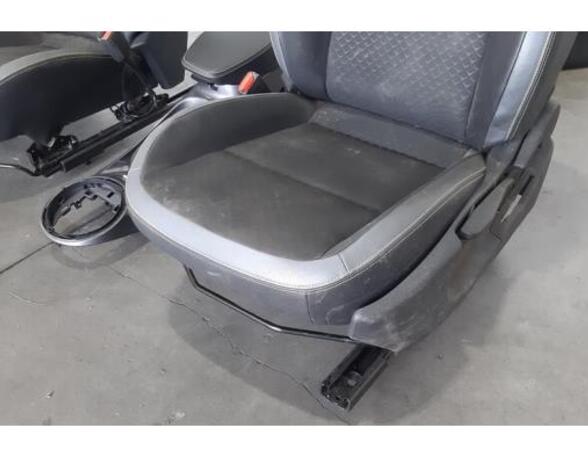 Seats Set NISSAN JUKE (F16_)