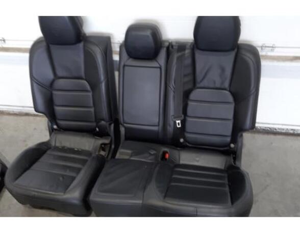 Seats Set PORSCHE CAYENNE (92A)