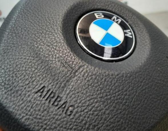 Airbag links (Lenkrad) von einem BMW 2-Serie