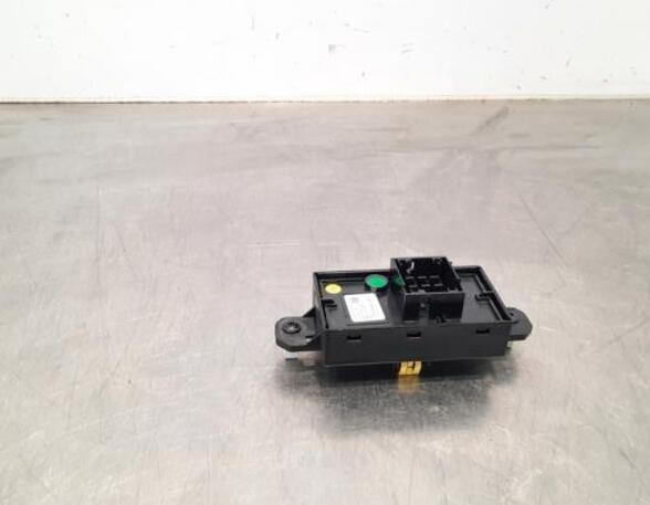 Control unit for door drawing support DS DS 7 Crossback (J4_, JR_, JC_), CITROËN DS