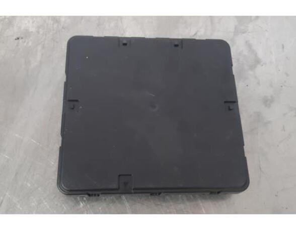 Control unit for door drawing support AUDI A4 Allroad B9 (8WH, 8WJ)