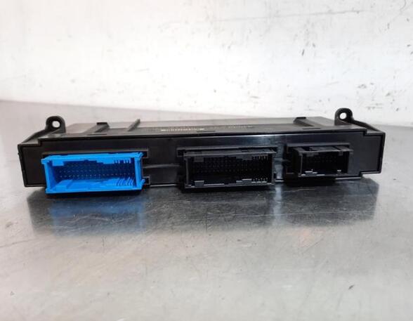 Control unit for door drawing support BMW 5 Touring (F11)