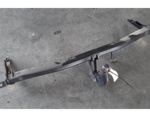 Tow Hitch (Towbar) VW CADDY IV MPV (SAB, SAJ)