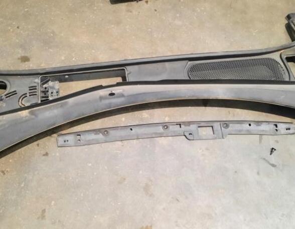 Water Deflector VOLVO V60 II (225)