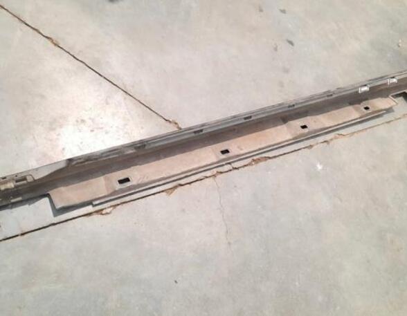 Sill Trim AUDI A6 Avant (4G5, 4GD, C7)