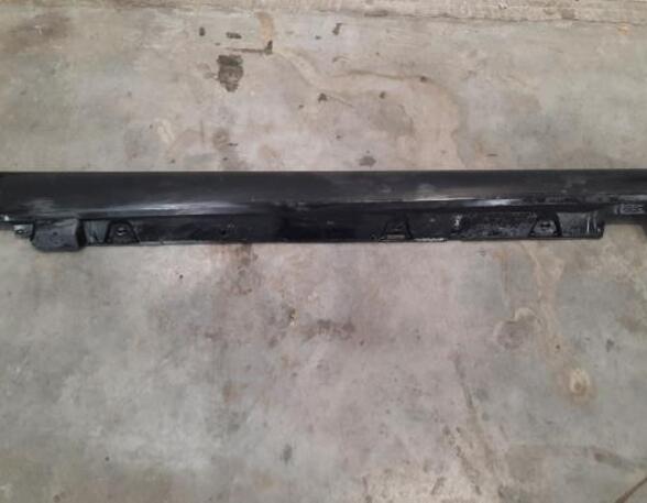 Sill Trim MERCEDES-BENZ C-CLASS (W206)