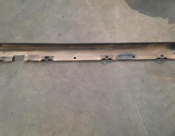 Sill Trim MERCEDES-BENZ GLA (H247)