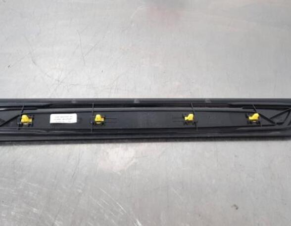 Trim Strip Bumper BMW X2 (F39)