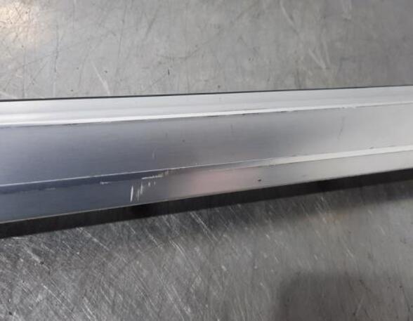 Trim Strip Bumper BMW 7 (G11, G12)