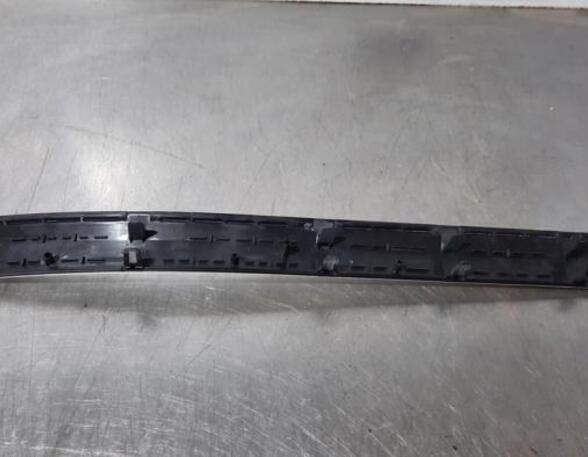 Trim Strip Bumper BMW 7 (G11, G12)