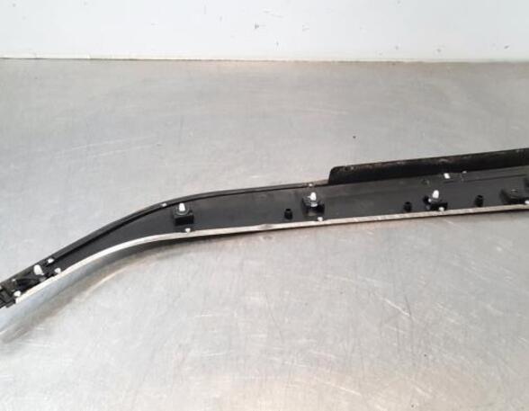 Trim Strip Bumper PEUGEOT 5008 II (MC_, MJ_, MR_, M4_)