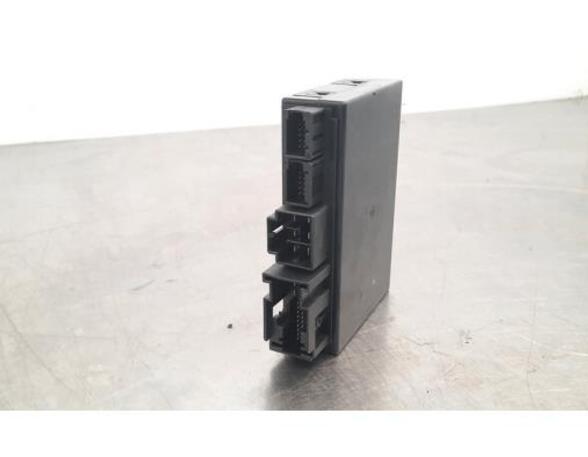 Control unit for trailer coupling AUDI A6 Allroad (4GH, 4GJ, C7), AUDI A6 Avant (4G5, 4GD, C7), AUDI A7 Sportback (4GA, 4GF)