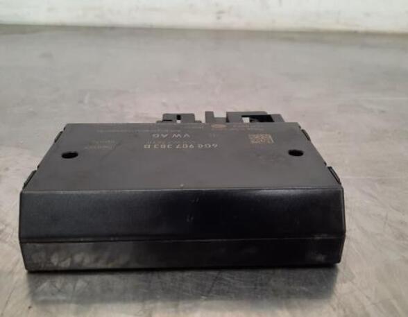 Control unit for trailer coupling AUDI A6 Avant (4G5, 4GD, C7), AUDI A7 Sportback (4GA, 4GF), AUDI A6 Allroad (4GH, 4GJ, C7)