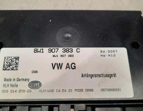 Control unit for trailer coupling AUDI A6 C8 Avant (4A5)