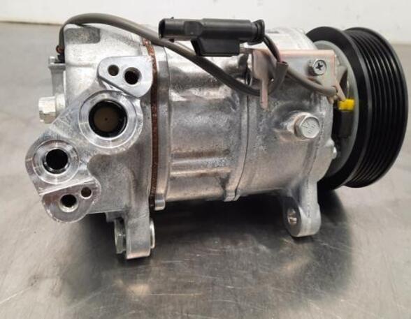 Airco Compressor BMW 1 (F40)