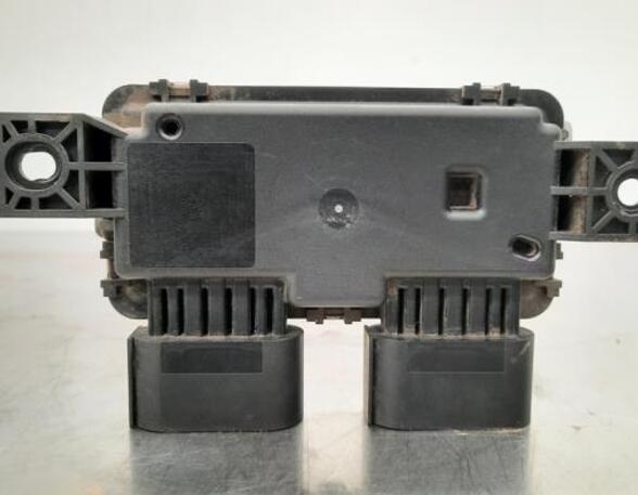 Relais für Kraftstoffpumpe Mercedes-Benz CLA C118 A0009008214 P20410309