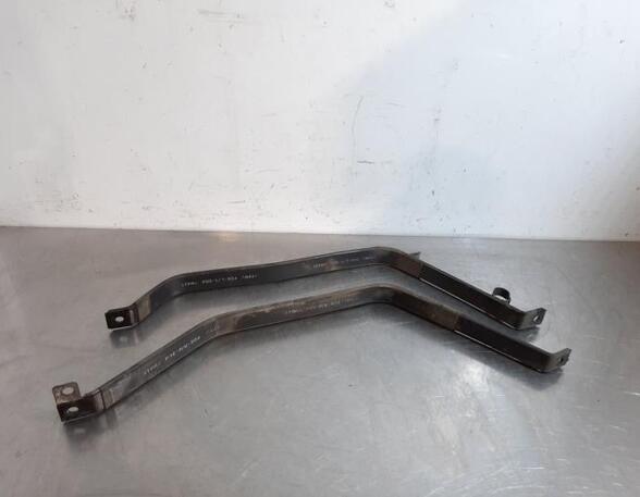 
Spannband Tank Hyundai i30 III PD, PDE, PDEN  P18837435
