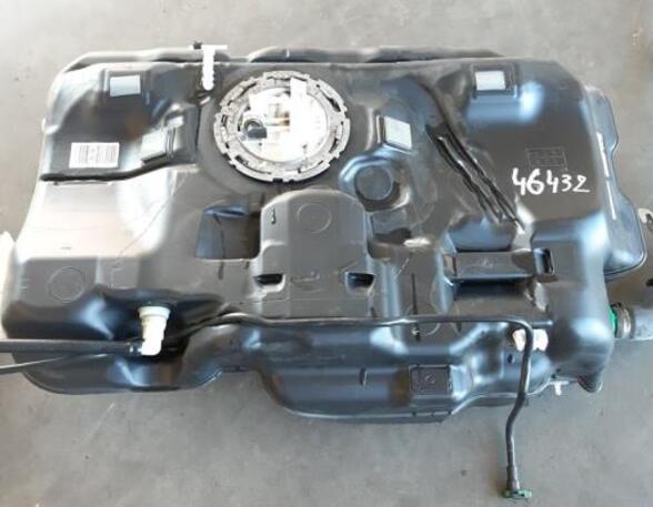 Tank Mercedes-Benz GLA X156 A2464702901 P16958381