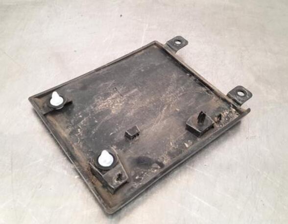 Fuel Tank Filler Flap RENAULT TRAFIC III Van (FG_)