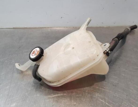 Coolant Expansion Tank TOYOTA VERSO (_R2_), TOYOTA AURIS (_E18_), TOYOTA AURIS Estate (_E18_)