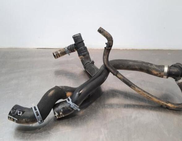 Radiator Hose AUDI Q3 (F3B)