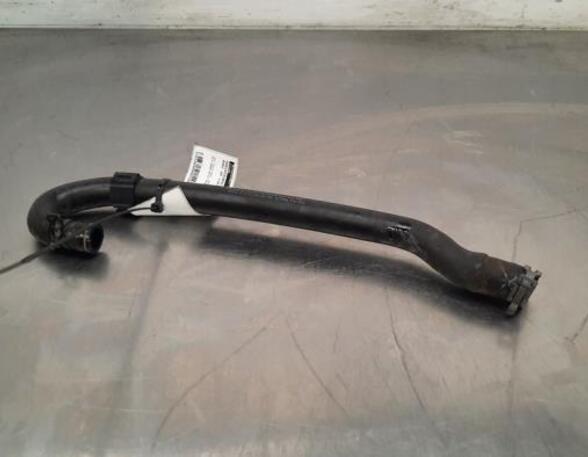 Radiator Hose AUDI Q4 SUV (F4B)